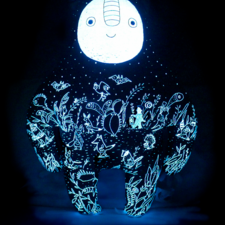 Noche — An original project combining an illustrated bedtime book with a glow-in-the-dark plush companion, created to comfort children facing nighttime fears. Character design, book illustration and packaging come together to turn bedtime into a moment of connection and imagination.